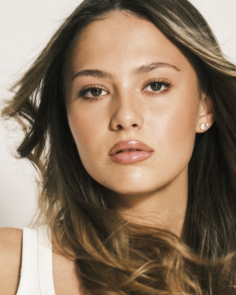 NEOMI CAODURO